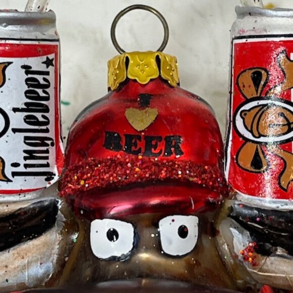 Jingle Beer Moose Head in Wreath Glitter Beer Funnel Glass Christmas Ornament 4" - Picture 7 of 11